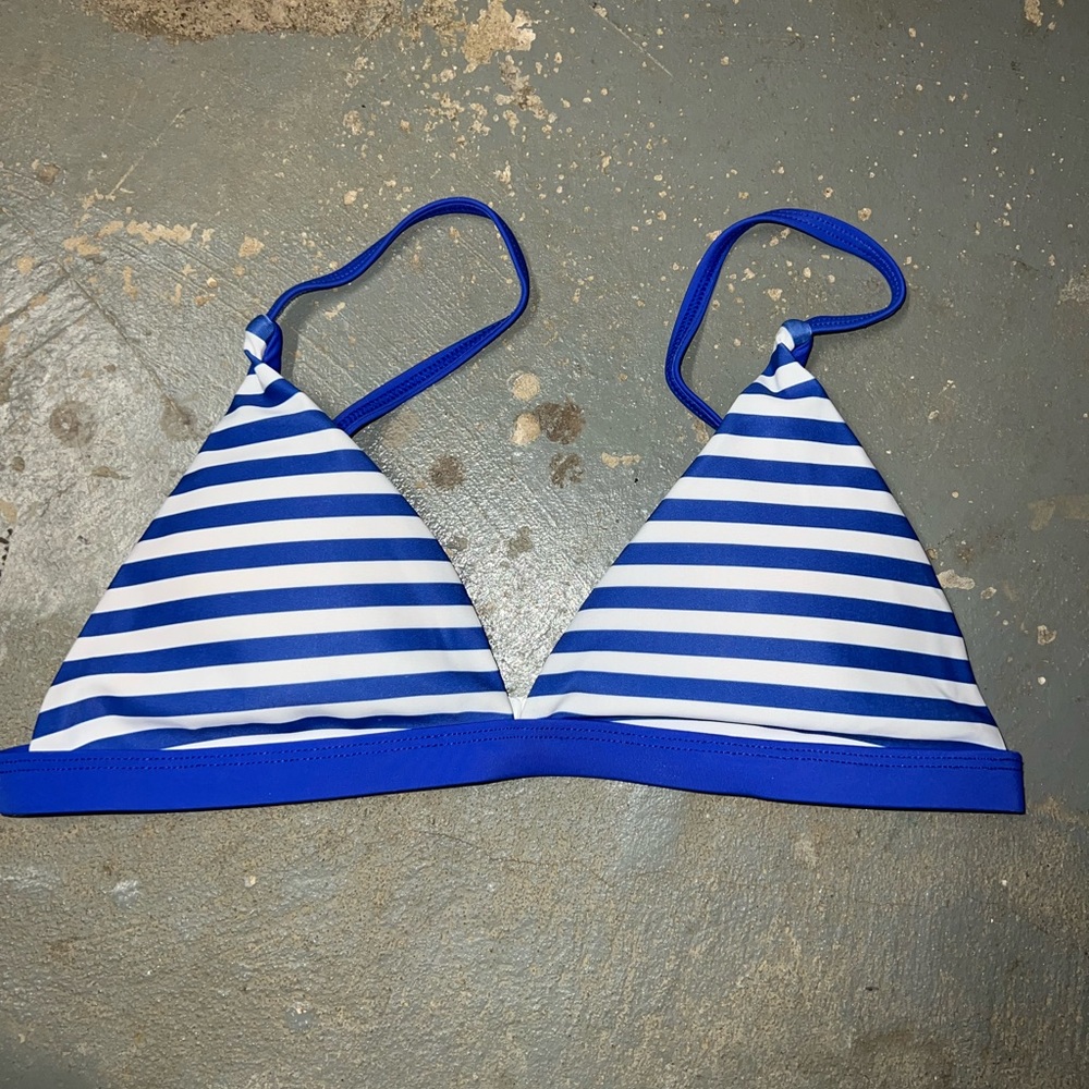 Medium swim top